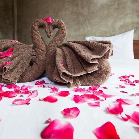 Huan Aumpron Resort Phrae Exterior photo