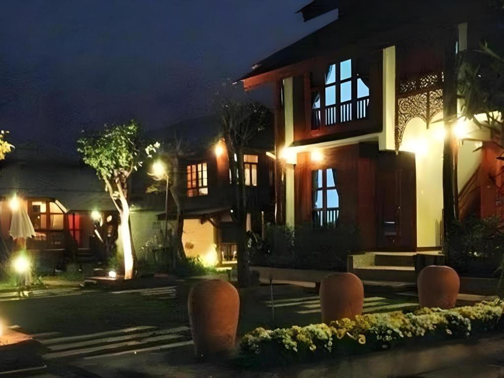 Huan Aumpron Resort Phrae Exterior photo